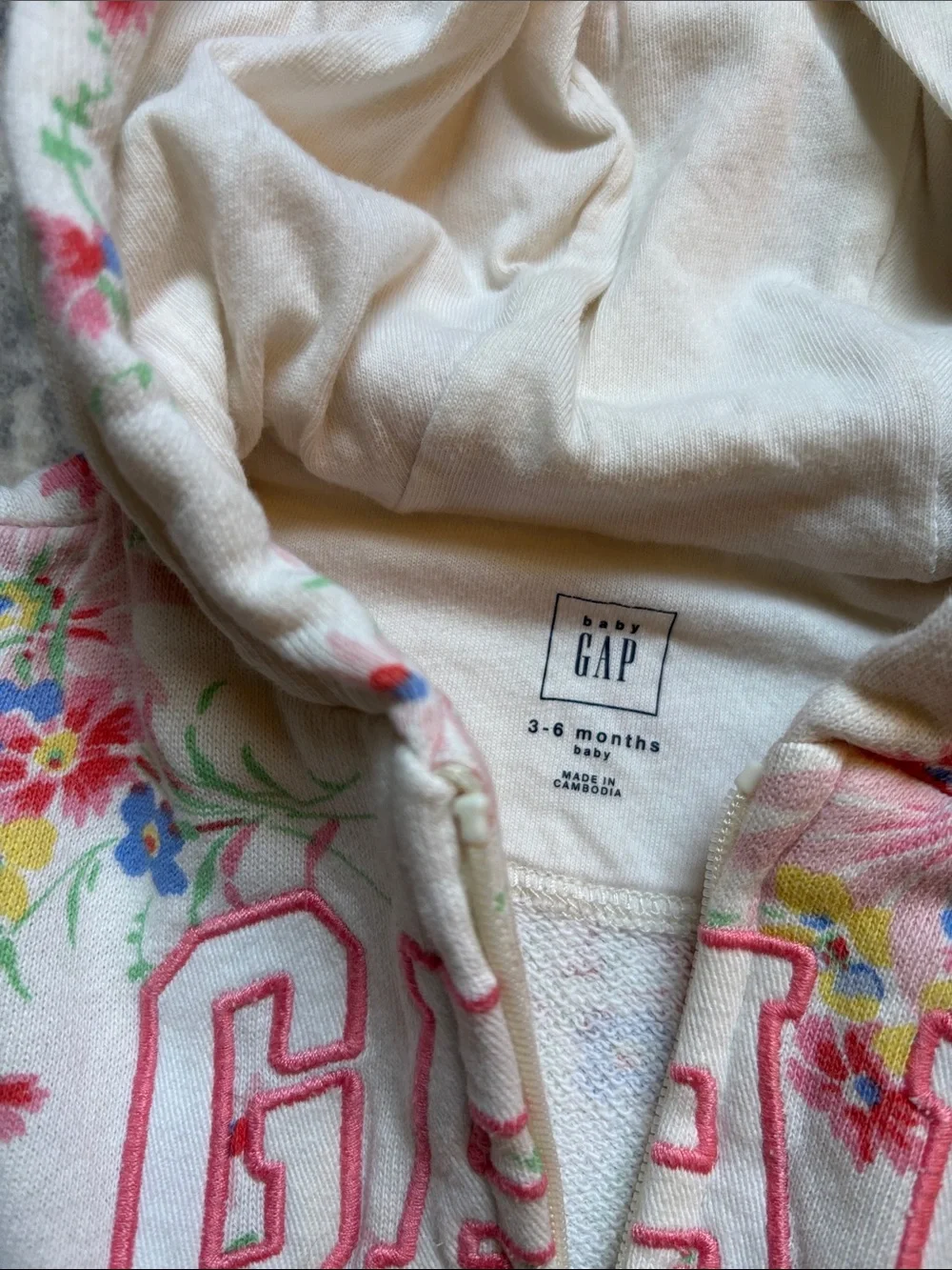GAP White Floral zip hoodie